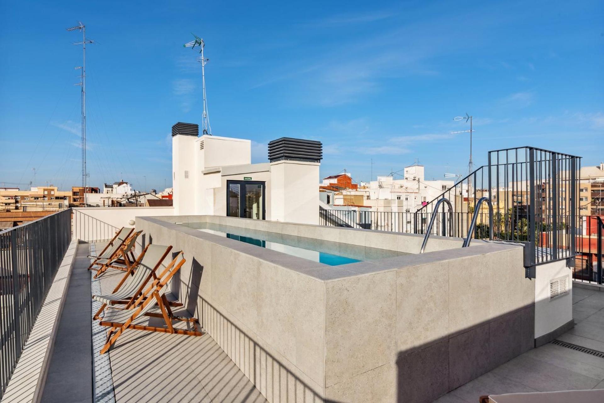 Limehome Valencia Carrer Del Pare Palau I Quer Exteriör bild