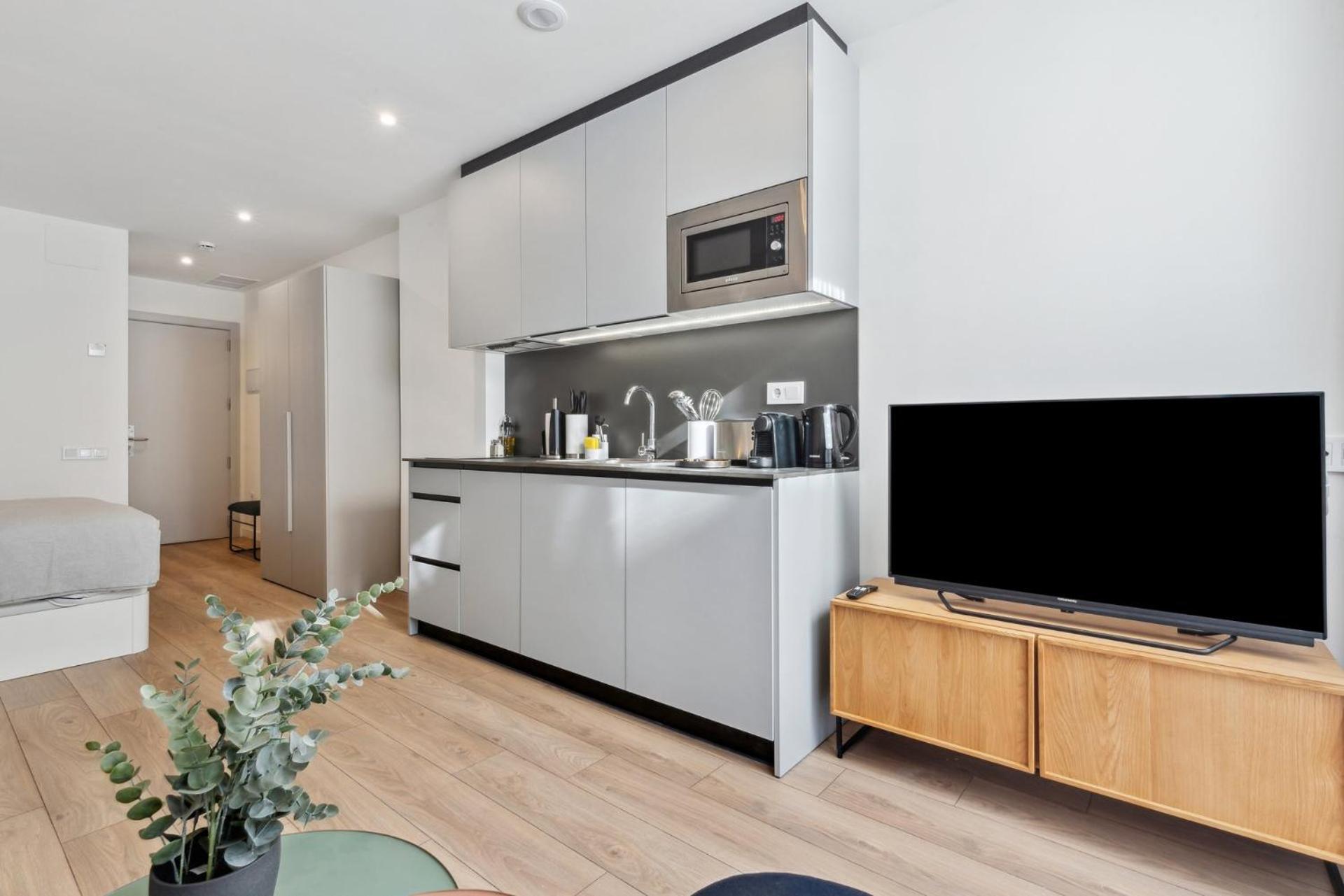 Limehome Valencia Carrer Del Pare Palau I Quer Rum bild