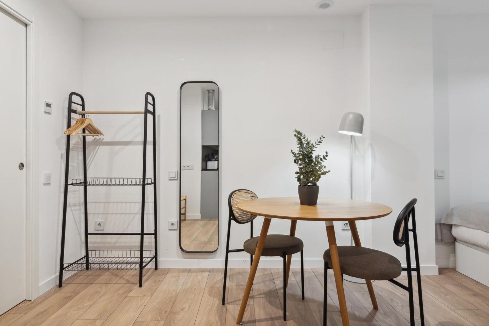 Limehome Valencia Carrer Del Pare Palau I Quer Rum bild